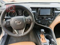 تۆیۆتا کامری